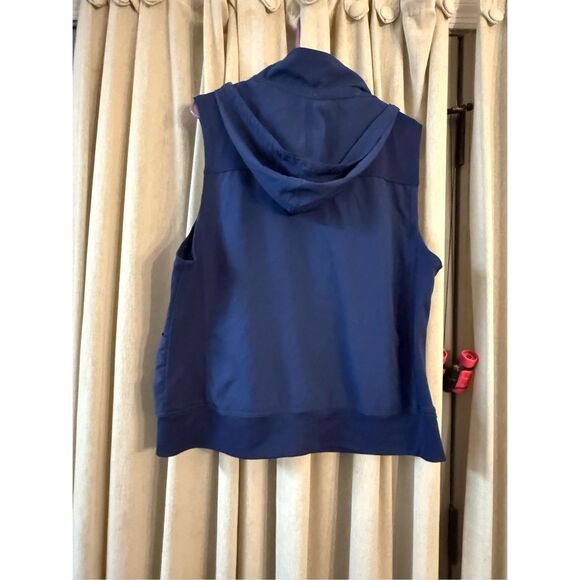 heartsoul Break On Through Women's 4-Pocket STRETCH With Removable Hoodie Scrub - Picture 5 of 8